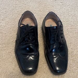 Florsheim Black Leather Oxfords